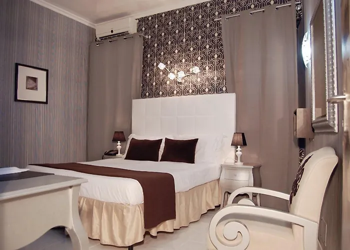 Royal Palace Luxury Hotel 4*