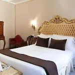 Royal Palace Luxury