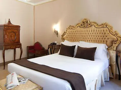 Royal Palace Luxury