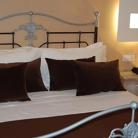 Royal Palace Luxury Hotel