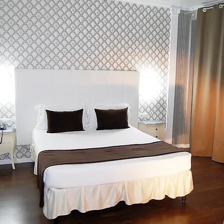 Royal Palace Luxury Hotel