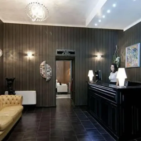 Royal Palace Luxury Hotel