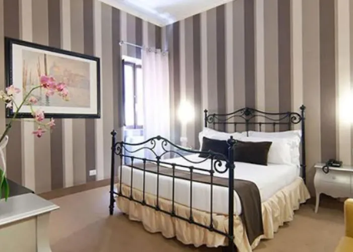 Royal Palace Luxury 4*