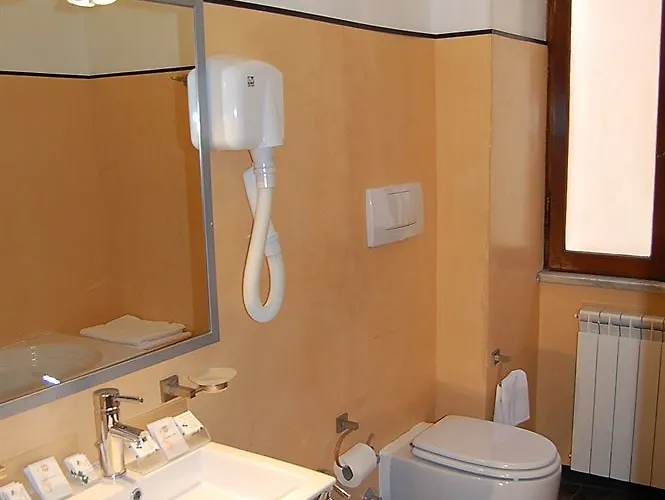 Otel Royal Palace Luxury 4*