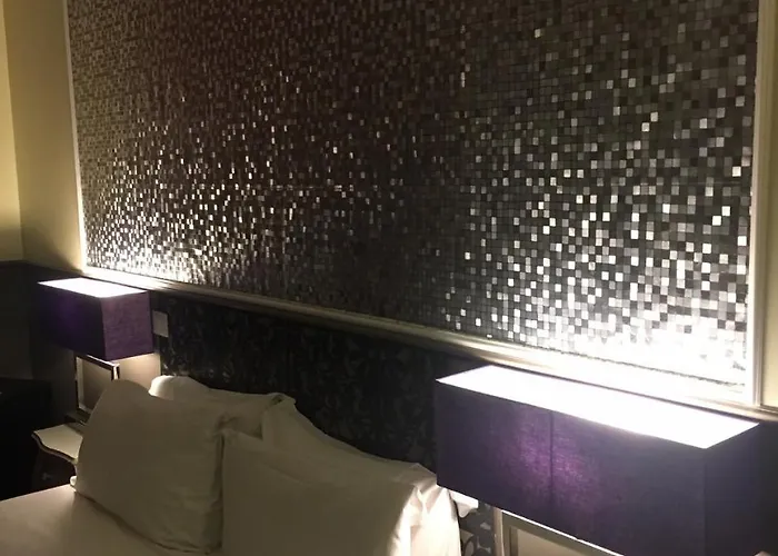 Royal Palace Luxury 4*