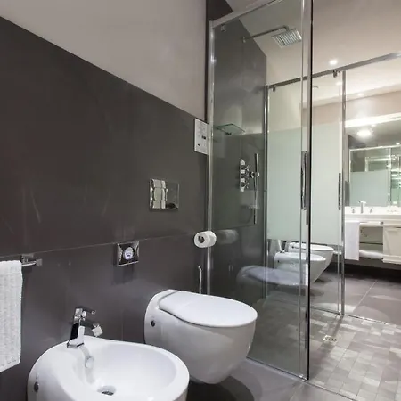 Royal Palace Luxury Hotel